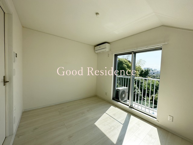 居室・リビング　【住環境、アクセス良好！】安心セキュリティ完備♪