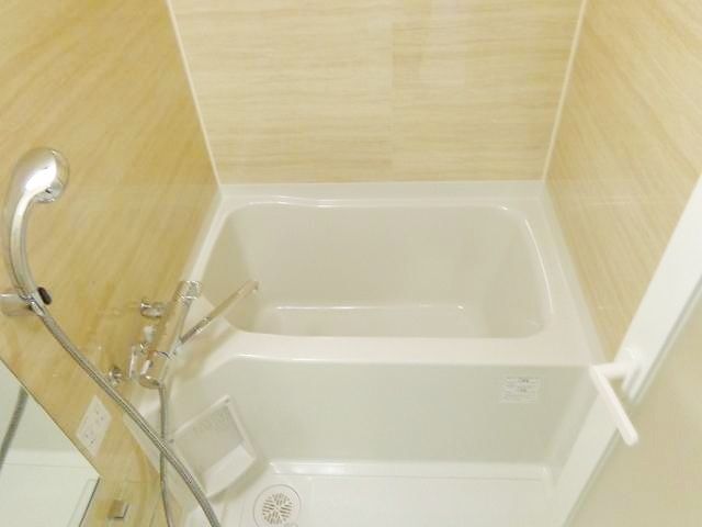 バス・シャワールーム　バスルーム