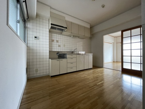 居室・リビング　※別部屋の写真です