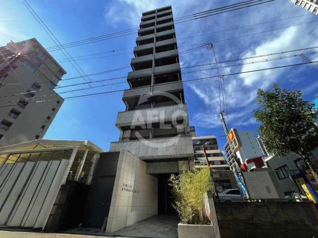 建物外観　エスライズ京町堀　外観