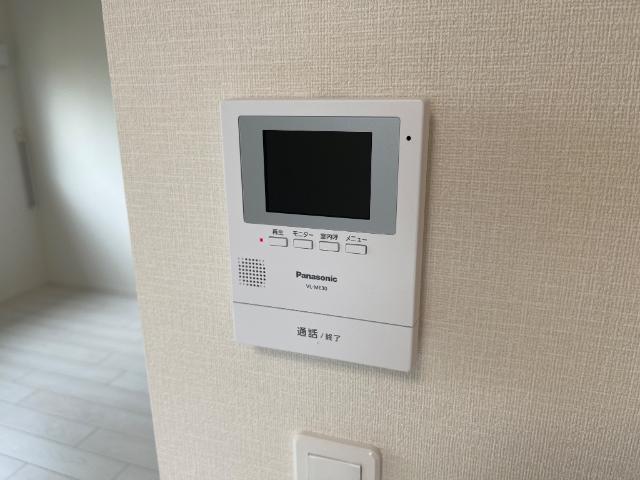 セキュリティ　カメラ付インターホン（イメージ）