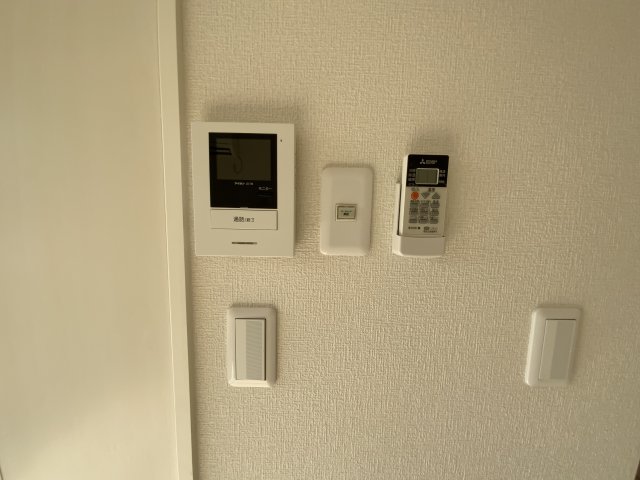 セキュリティ　退去前につき、他の部屋のお写真です。