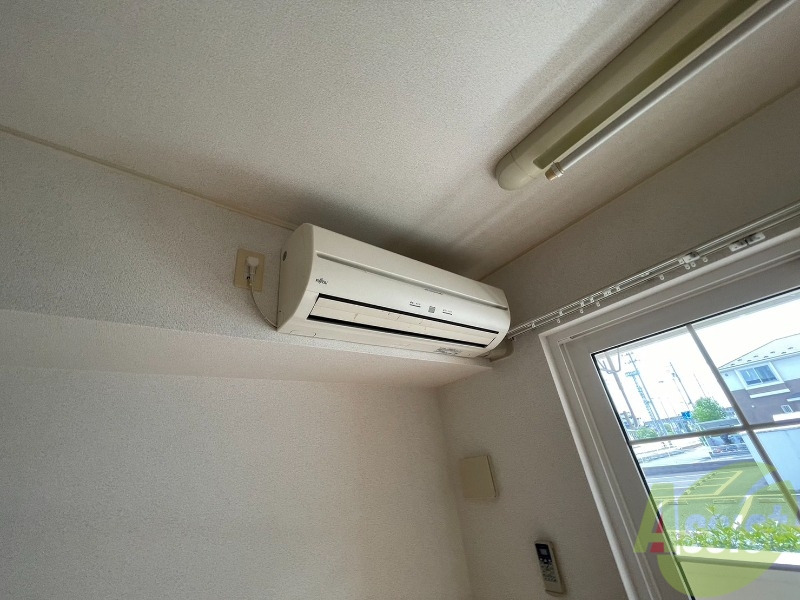 その他設備　エアコンが付いているので夏も冬も快適ですね～