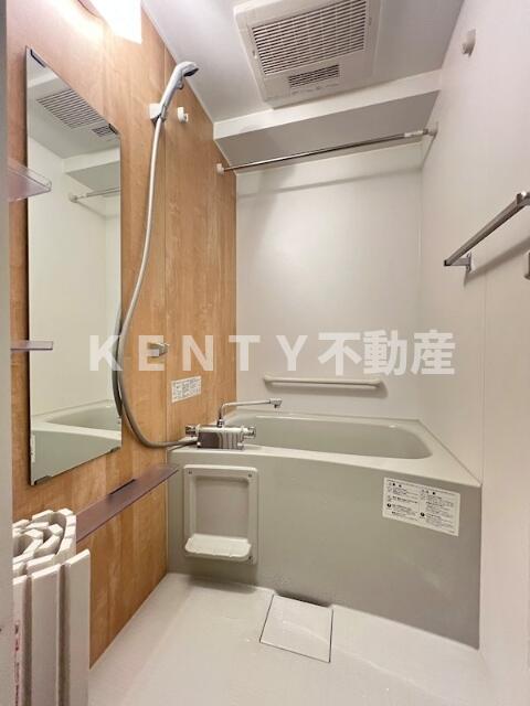 バス・シャワールーム　ゆったり過ごせるお風呂です