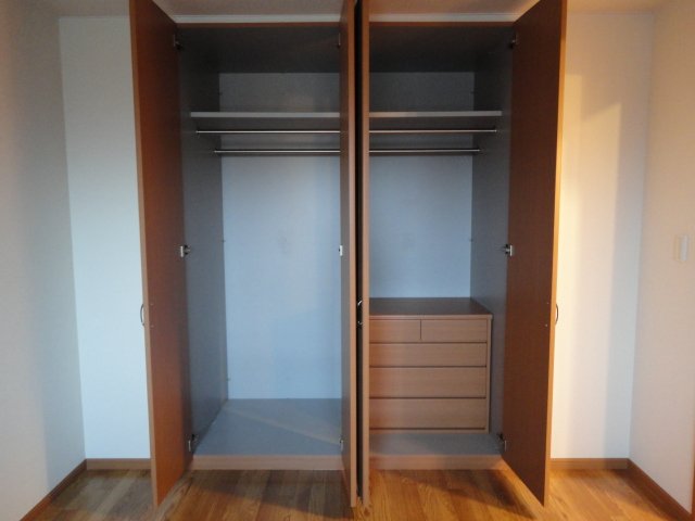 収納　クローゼット