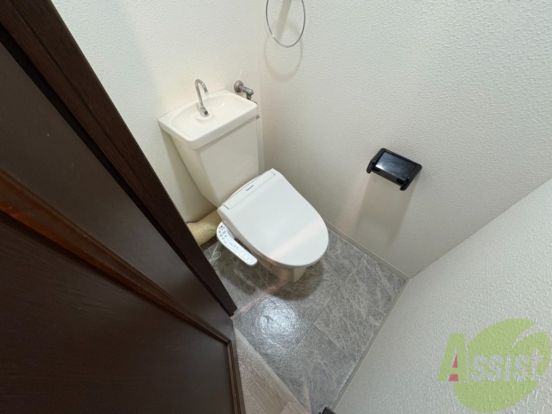 トイレ　清潔感があり安心して使用できるトイレになっておりました。