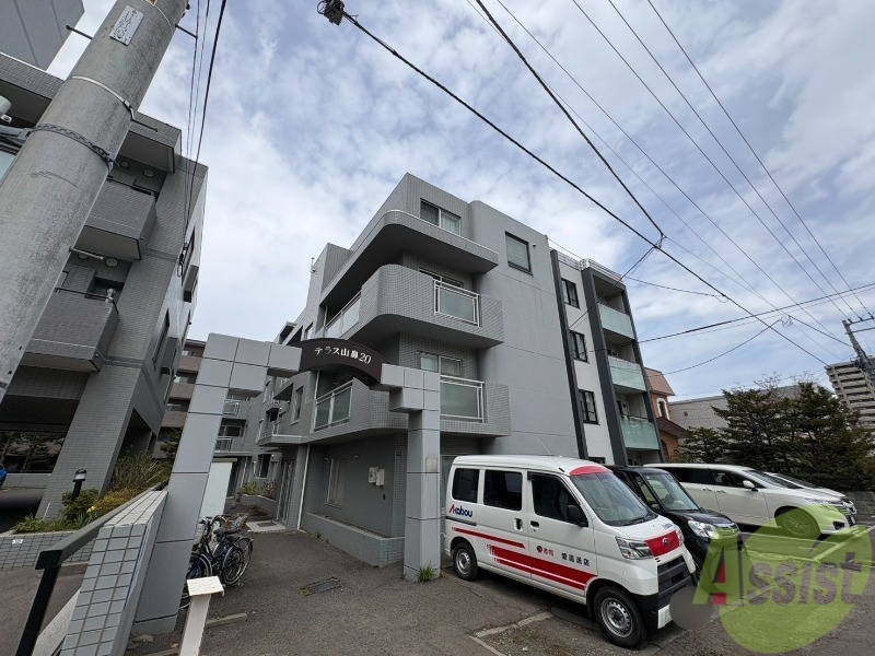 建物外観　札幌市中央区南２０条「テラス山鼻２０」