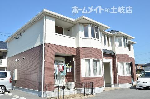 建物外観　外観写真（昼）