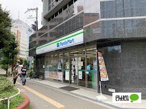 コンビニ　ファミリーマート江戸堀なにわ筋店（コンビニ）まで103m