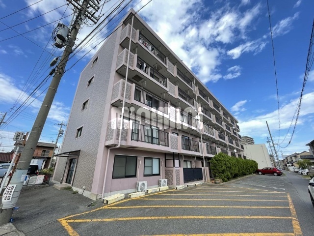建物外観　日当たり良好の近鉄蟹江駅　徒歩圏内のマンション