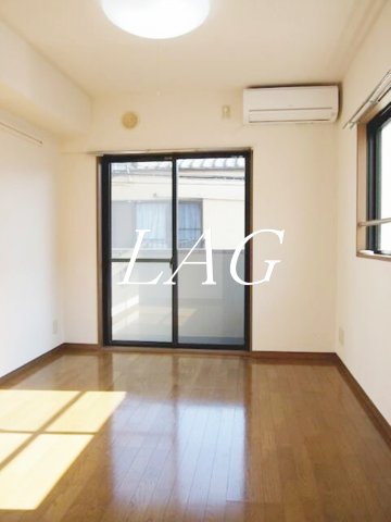 居室・リビング　洋室のお部屋です。
