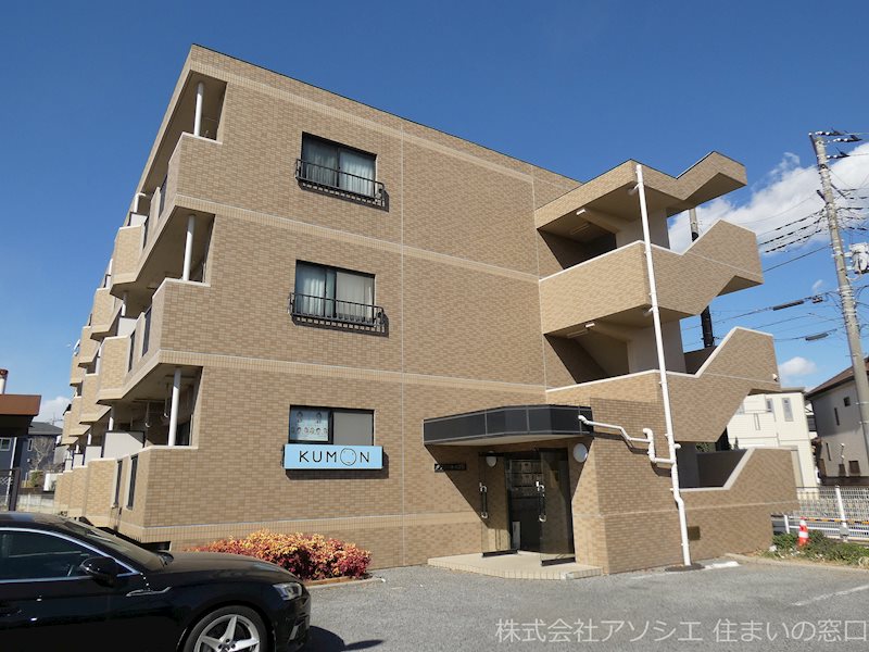 建物外観　グランパレス越谷のご紹介は住まいの窓口アソシエへ
