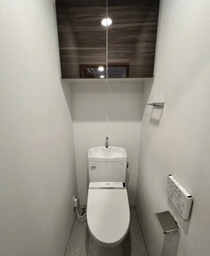トイレ　トイレ