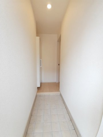 玄関　シンプルで使いやすい玄関です