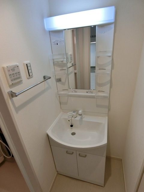 洗面設備　☆独立洗面台☆