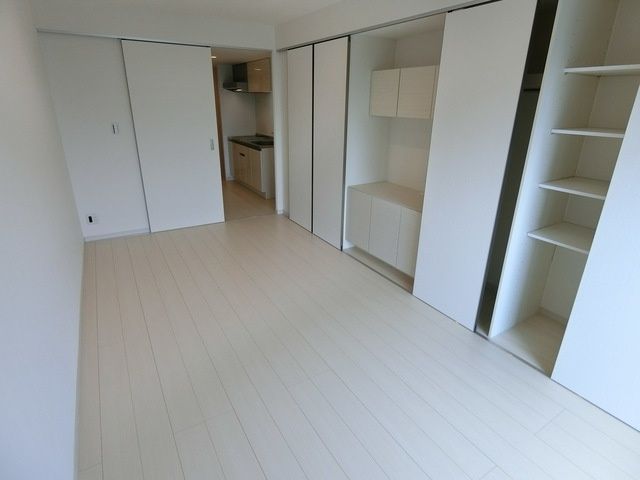 居室・リビング　☆10.5帖のお部屋☆