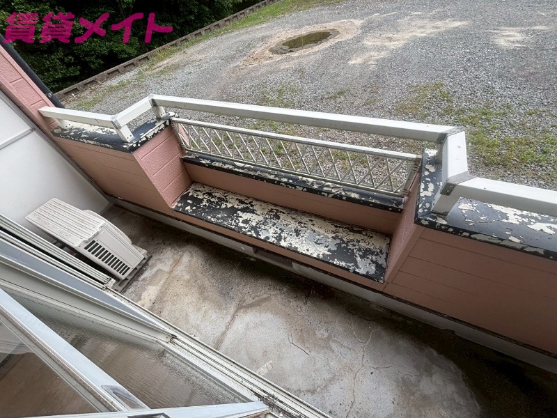 バルコニー　同型参考写真