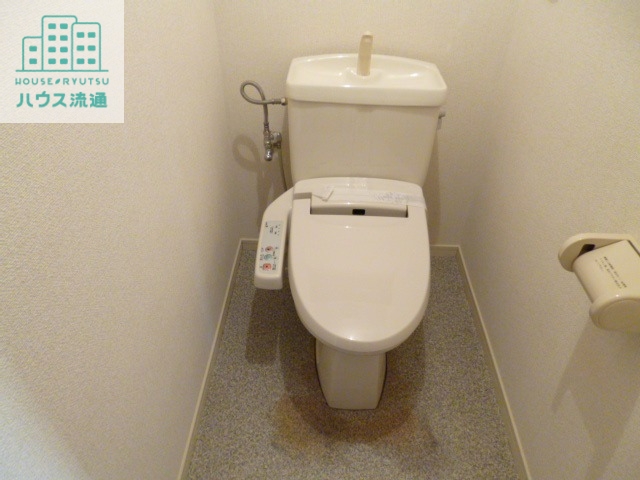 トイレ　※別号室の写真です