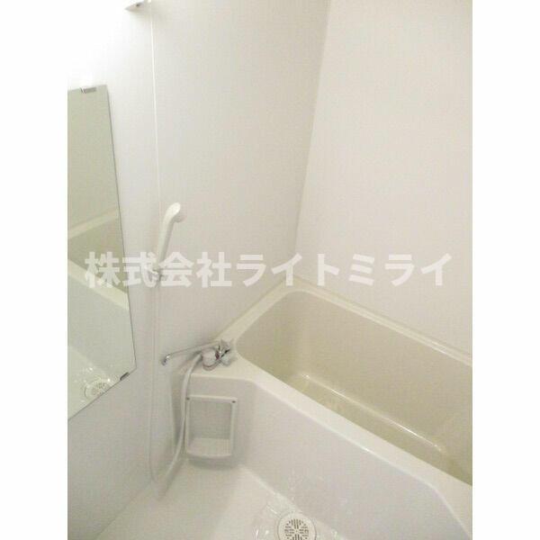 バス・シャワールーム　?
