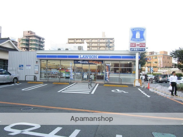 コンビニ　ローソン九品寺１丁目店（コンビニ）まで300m