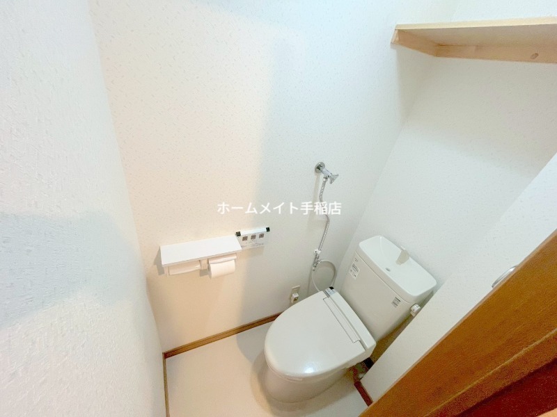 トイレ　ウォシュレット付きで快適な環境です♪