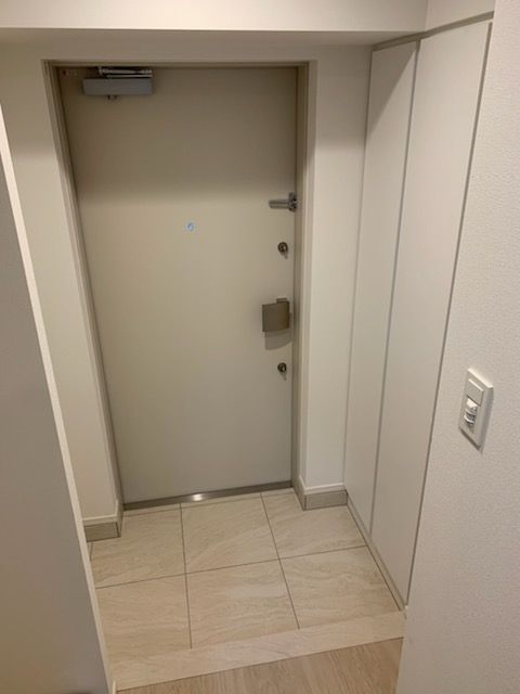 玄関　収納