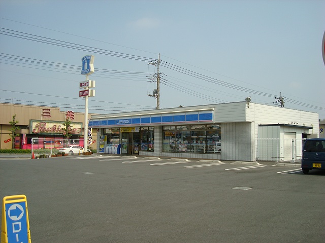 コンビニ　ローソン深谷上野台店（コンビニ）まで585m