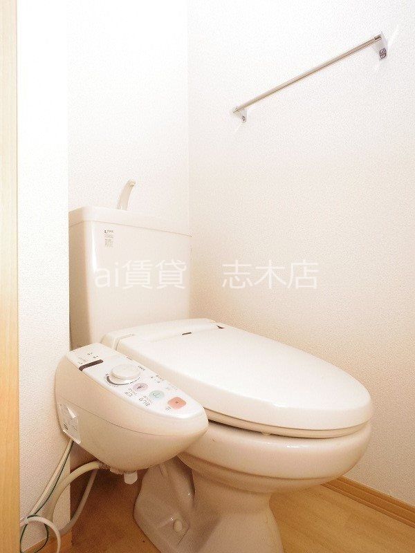 トイレ　※同施工参考写真