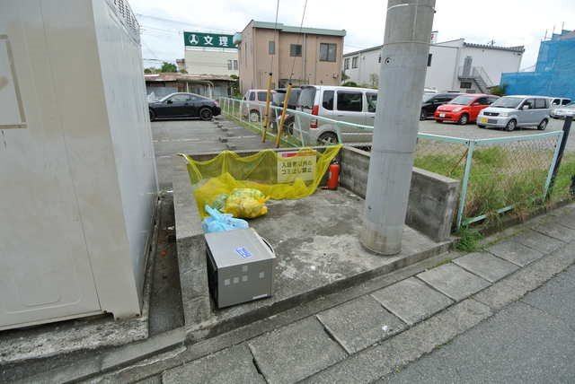 その他共有部分　ゴミ置き場