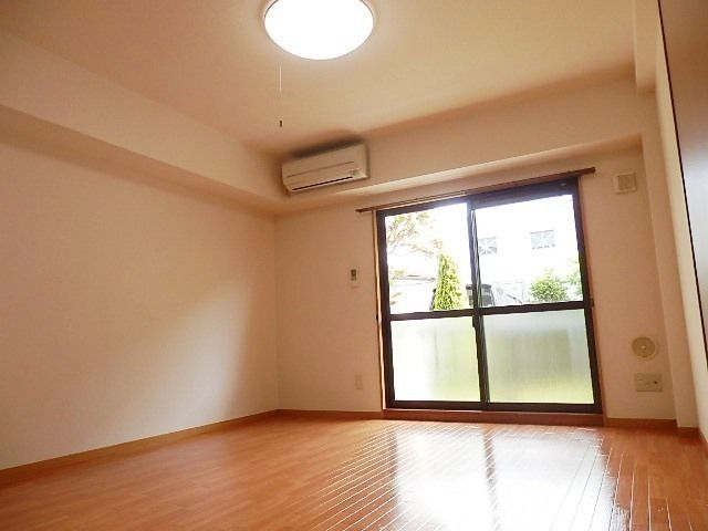 その他部屋・スペース　洋室１０帖
