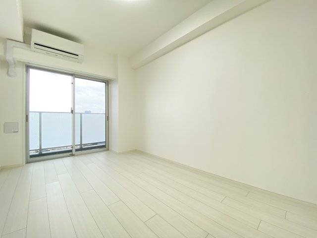 クレストコート中板橋の居間写真