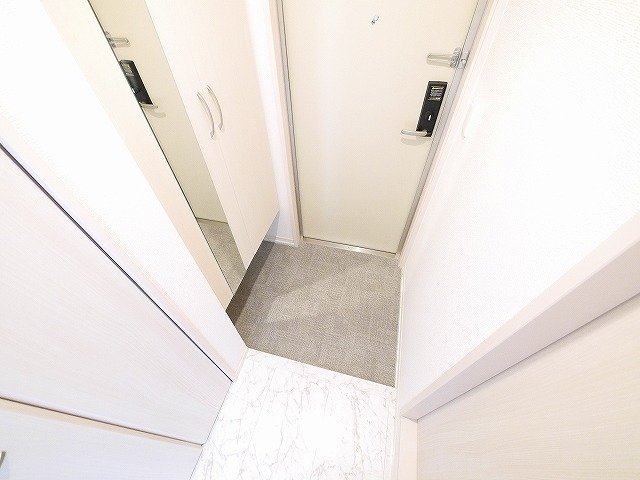 玄関　明るい玄関です