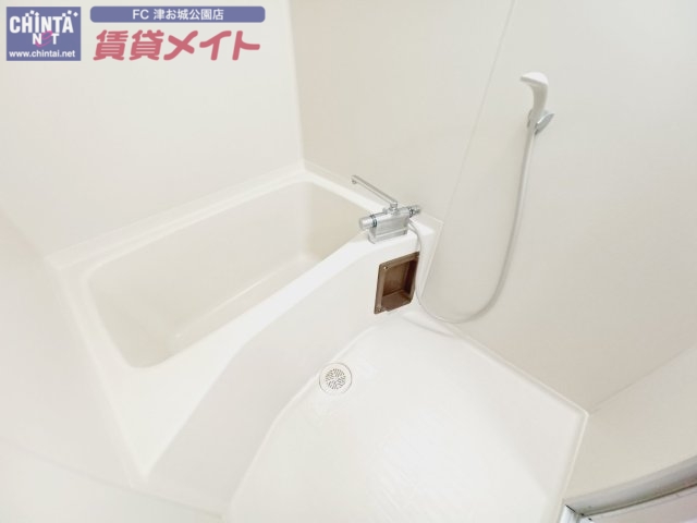 バス・シャワールーム　反転タイプ参考写真