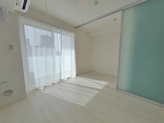 居室・リビング　※別部屋の写真です
