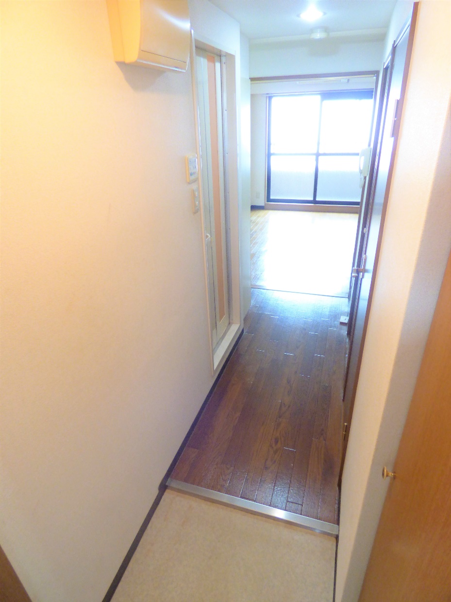 玄関　別部屋参考写真