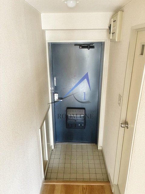 玄関　玄関です。