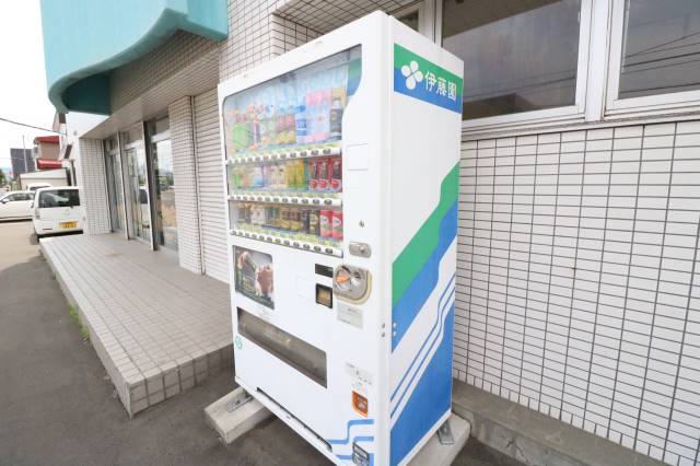 その他共有部分　自動販売機あります♪