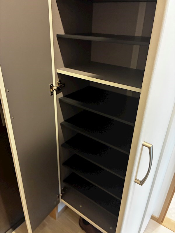 玄関　別部屋の写真です