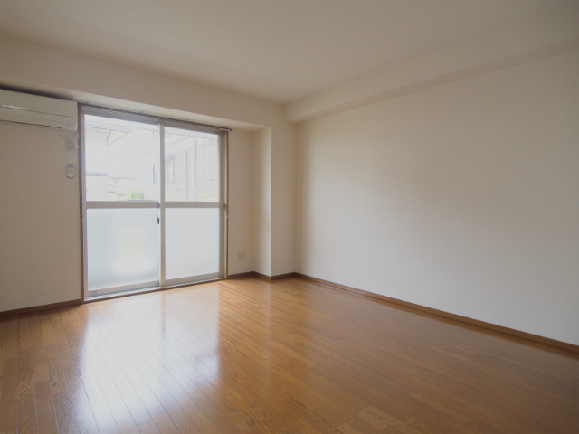 居室・リビング　※参考画像