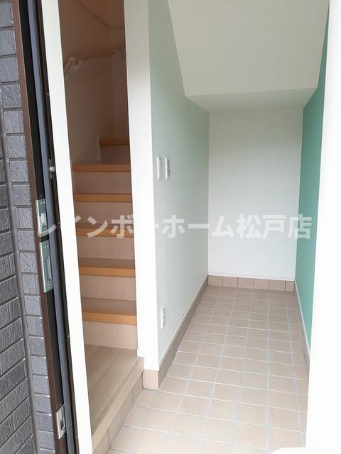 玄関　シンプルで使いやすい玄関です