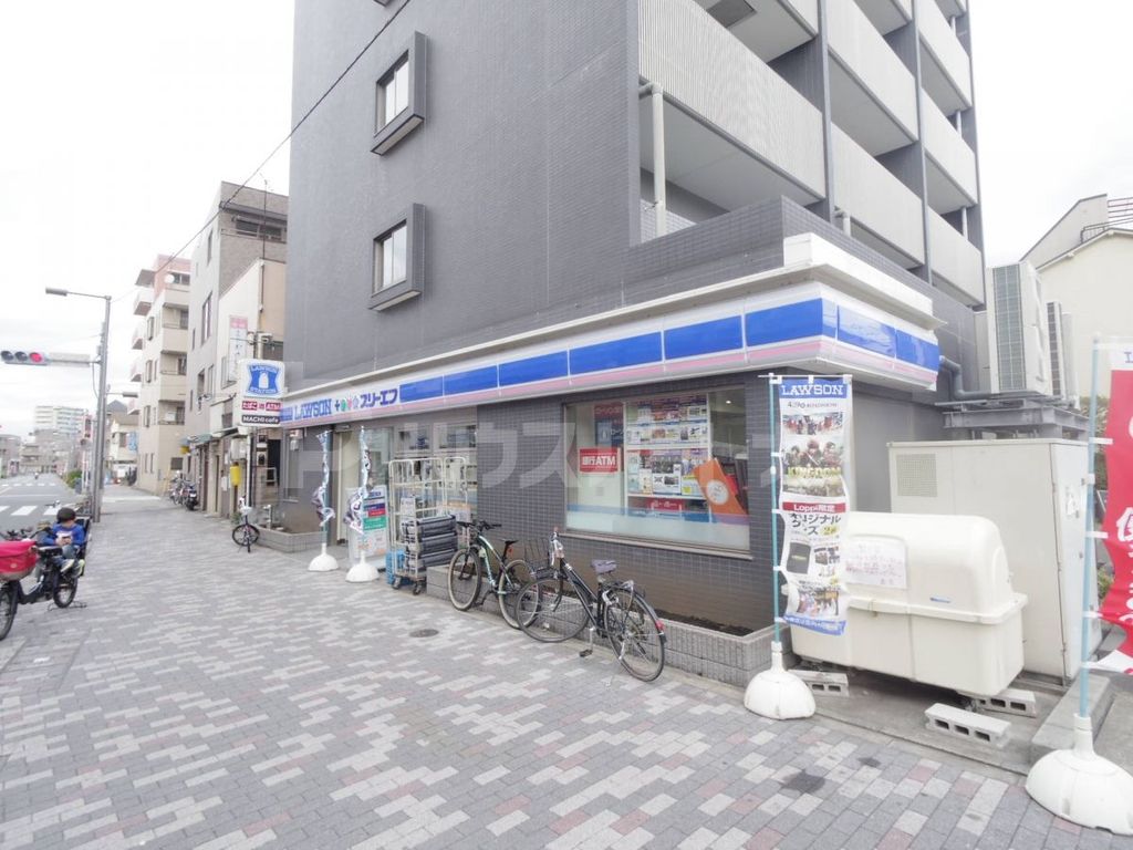 コンビニ　ローソン・スリーエフ　荒川5丁目店（コンビニ）まで210m