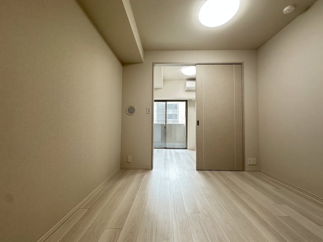 居室・リビング　※別部屋の参考写真です