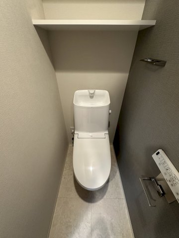トイレ　※別部屋の参考写真です