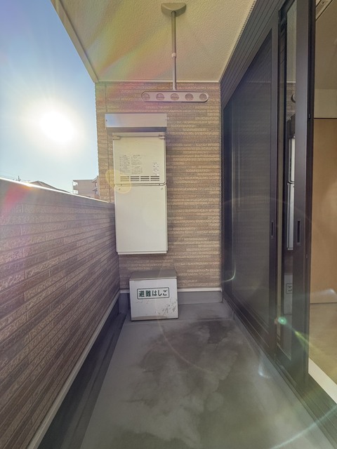 バルコニー　別部屋参考写真です