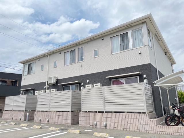建物外観　外観写真（昼）