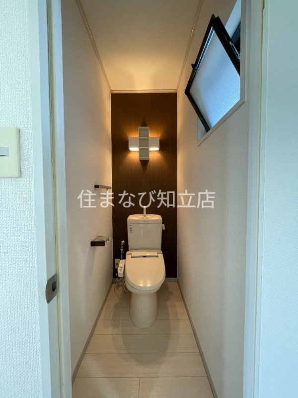 トイレ　清掃前
