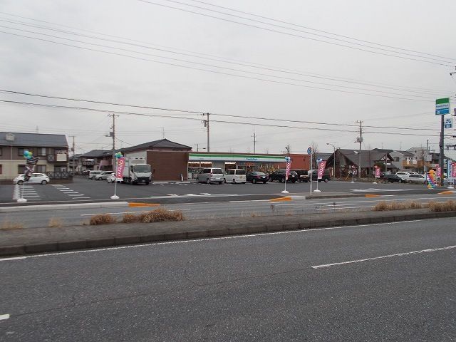 コンビニ　ファミリーマート大松屋京葉店（コンビニ）まで350m