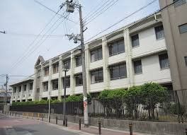 中学校　大阪市立大宮中学校（中学校）まで870m