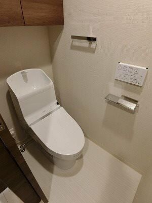 トイレ　※別部屋の参考写真です。