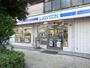 コンビニ　ローソン 上新庄三丁目店（コンビニ）まで613m